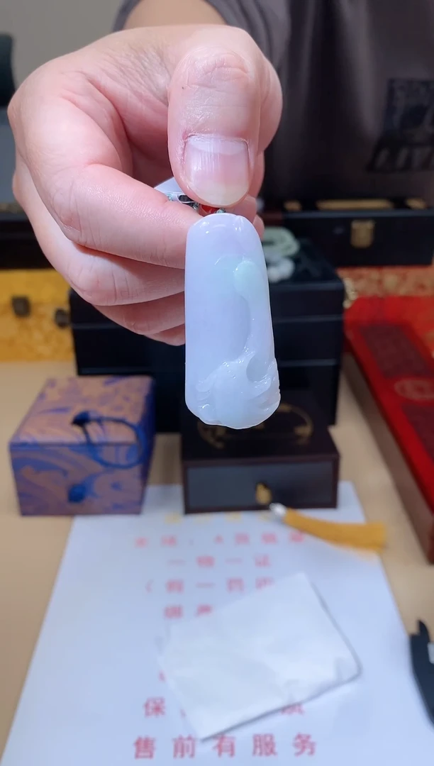 【闪购商品】翡翠颈饰未镶嵌天然A货翡翠