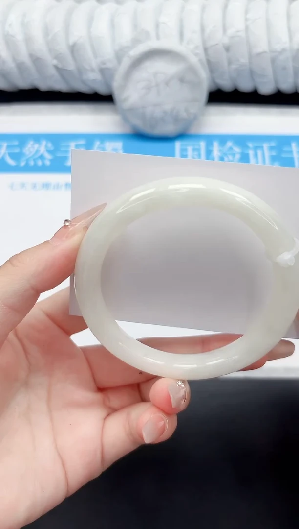 手镯和田玉未镶嵌2-60.6B