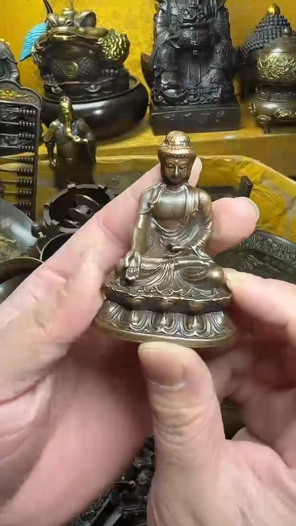 铜器摆件收收藏藏