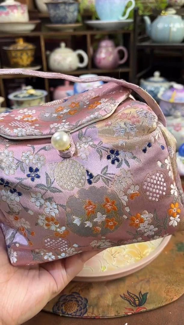 粉色刺绣大包包啊啊