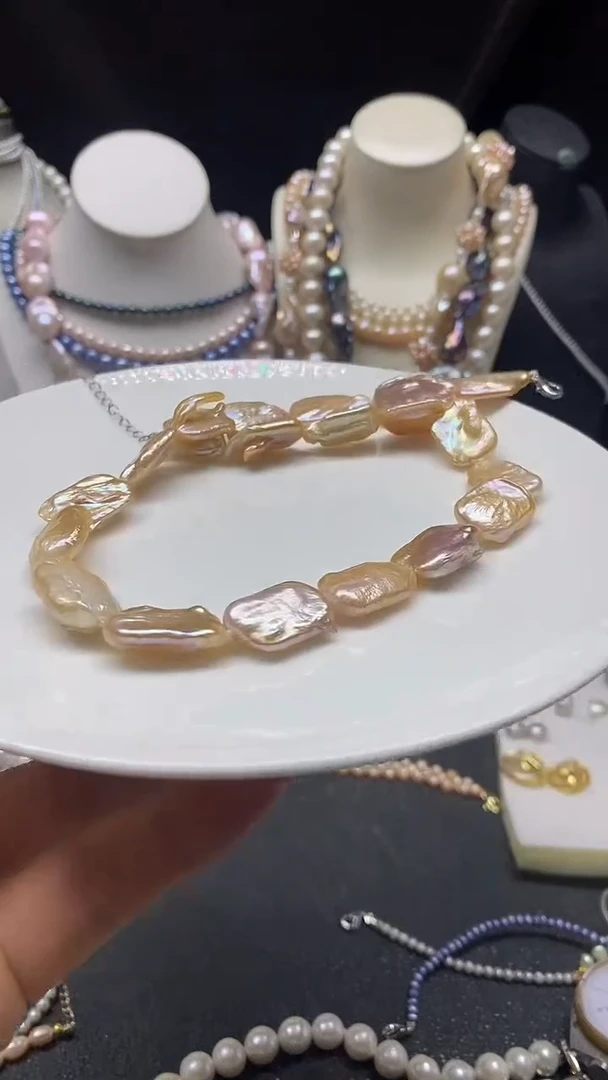 颈饰未镶嵌淡水珍珠多人