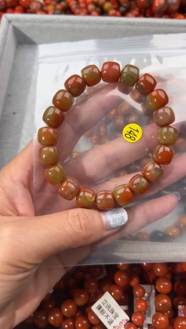 未镶嵌手串南红玛瑙10+