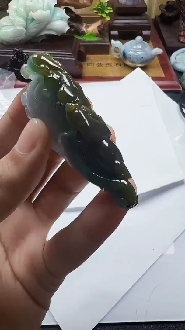 吊坠(不含链)未镶嵌翡翠1