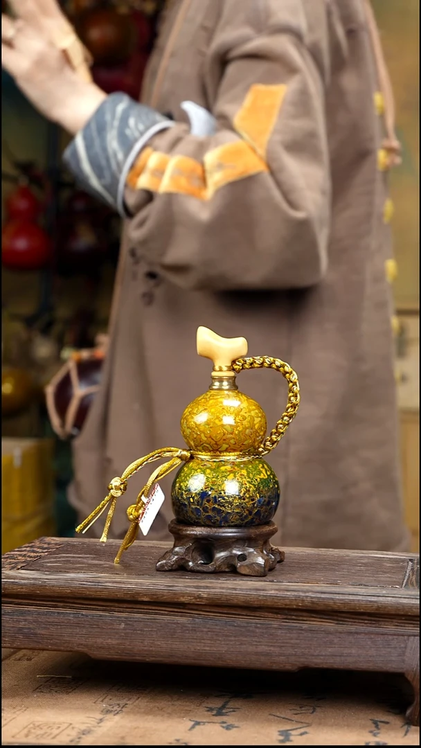 XQ064漆艺精致小手捻(开口）