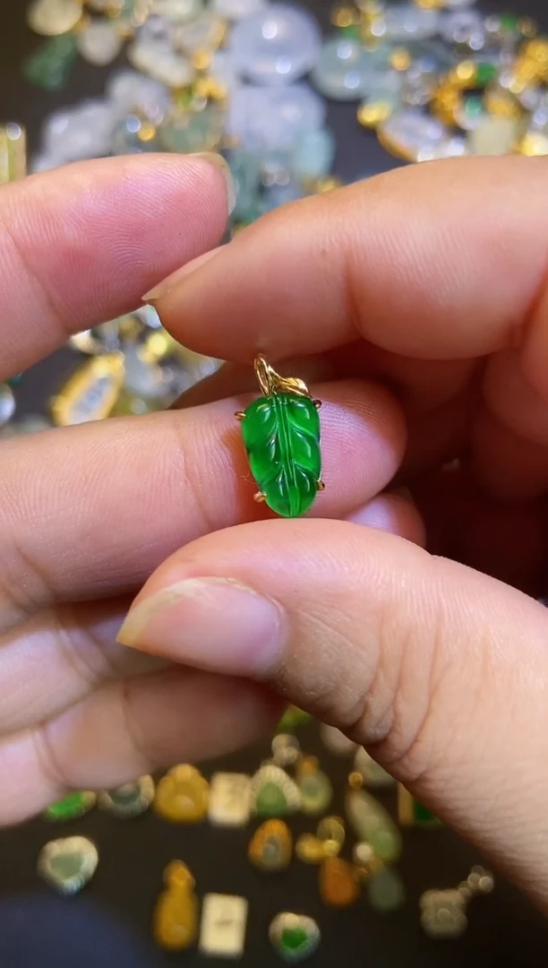 翡翠银S925镶嵌吊坠(不含链)1