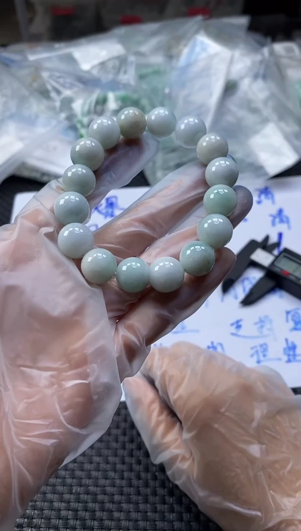 未镶嵌定制翡翠天然缅甸A货翡翠，拍一发一