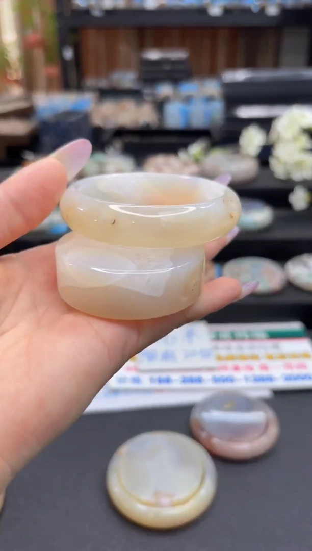 未镶嵌手镯石英质玉C63(54圈赠送镯心)