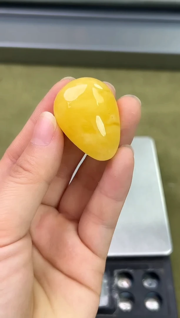裸石琥珀未镶嵌琥珀蜜蜡吊坠