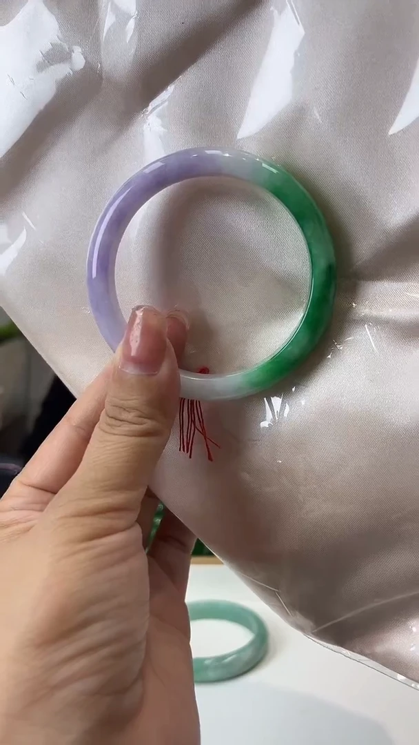 【闪购商品】砖雕h11 圈口56.7 独货手镯