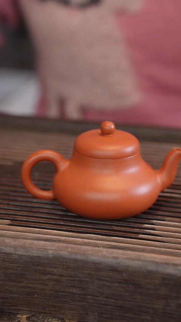 茶壶紫砂君德 朱泥 半手工 130cc