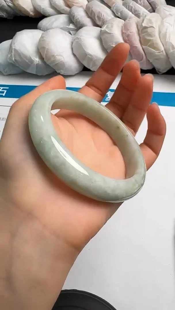 未镶嵌手镯翡翠98