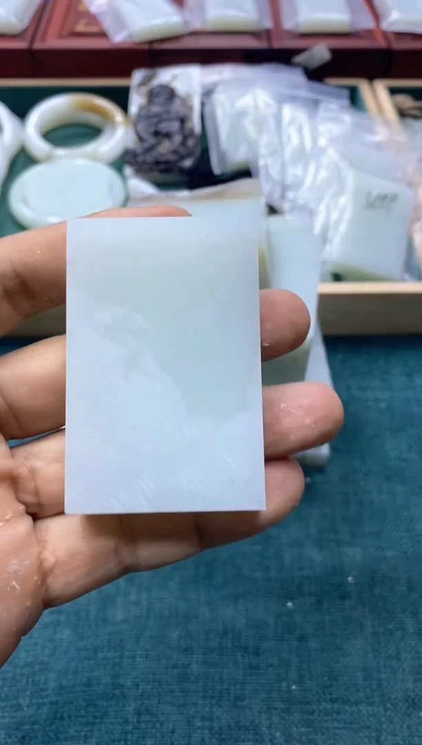 定制和田玉定制挂件4*6