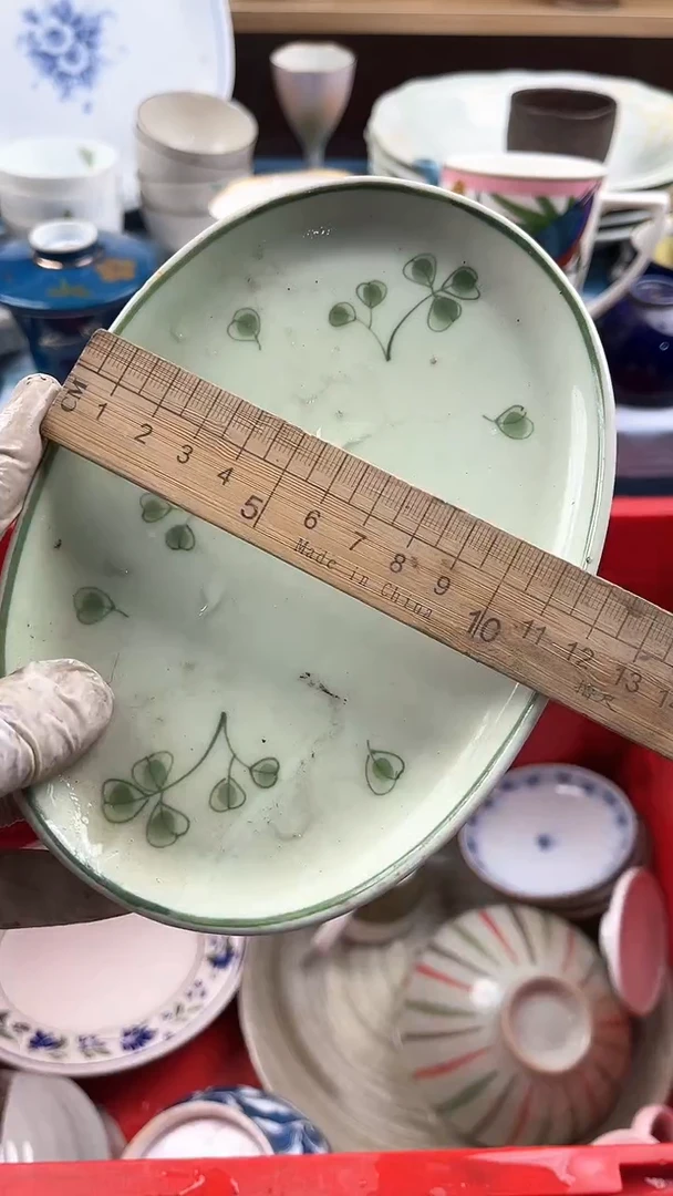 瓷片神****爱英哥瓷器满19.9包邮