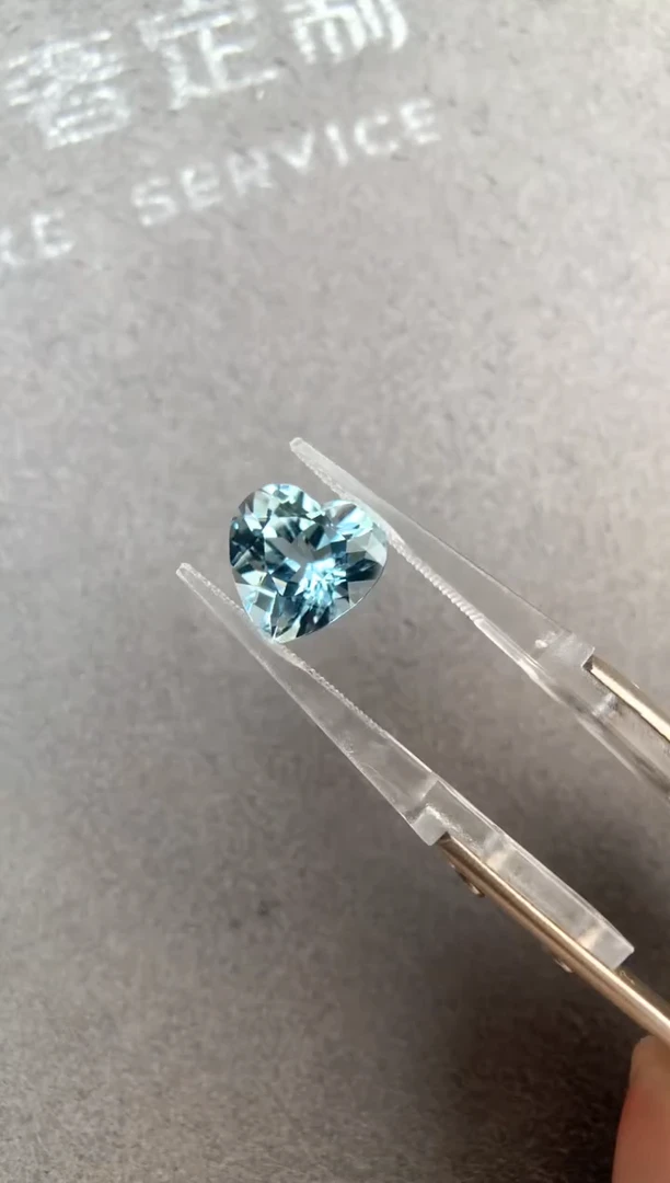 未镶嵌裸石定制海蓝宝石4.07ct 04048 圣马
