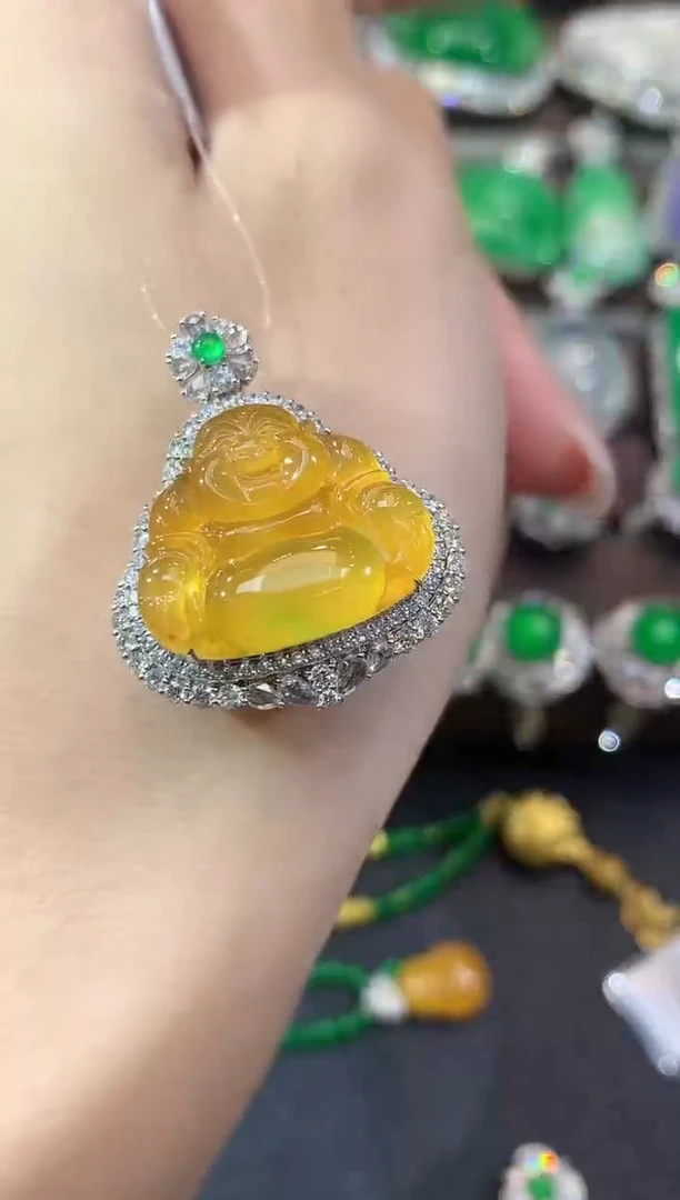 吊坠(不含链)18K金镶嵌翡翠A16
