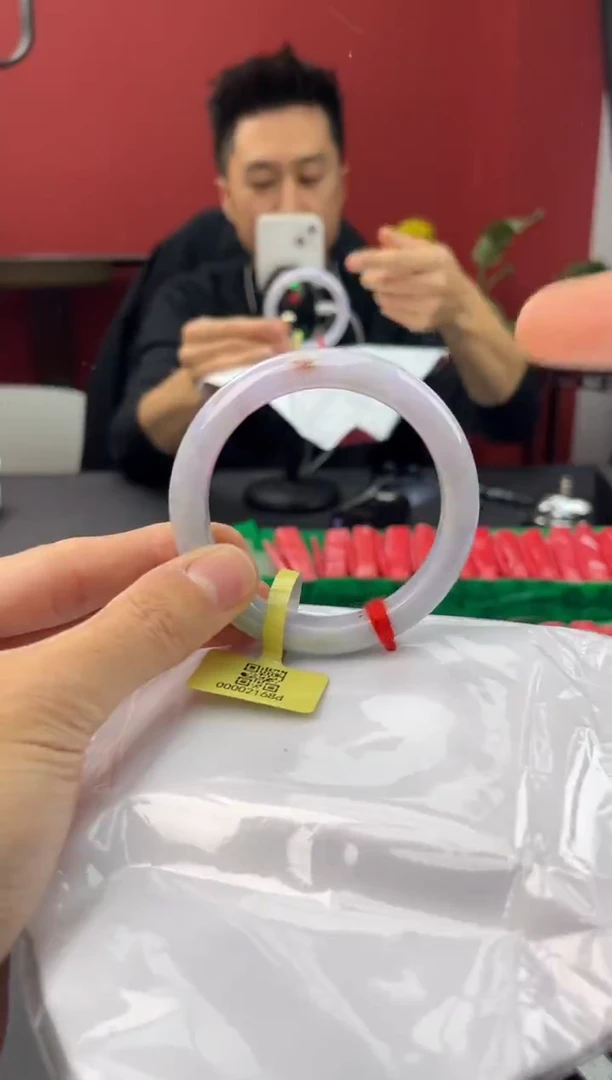 未镶嵌手镯翡翠6 5556