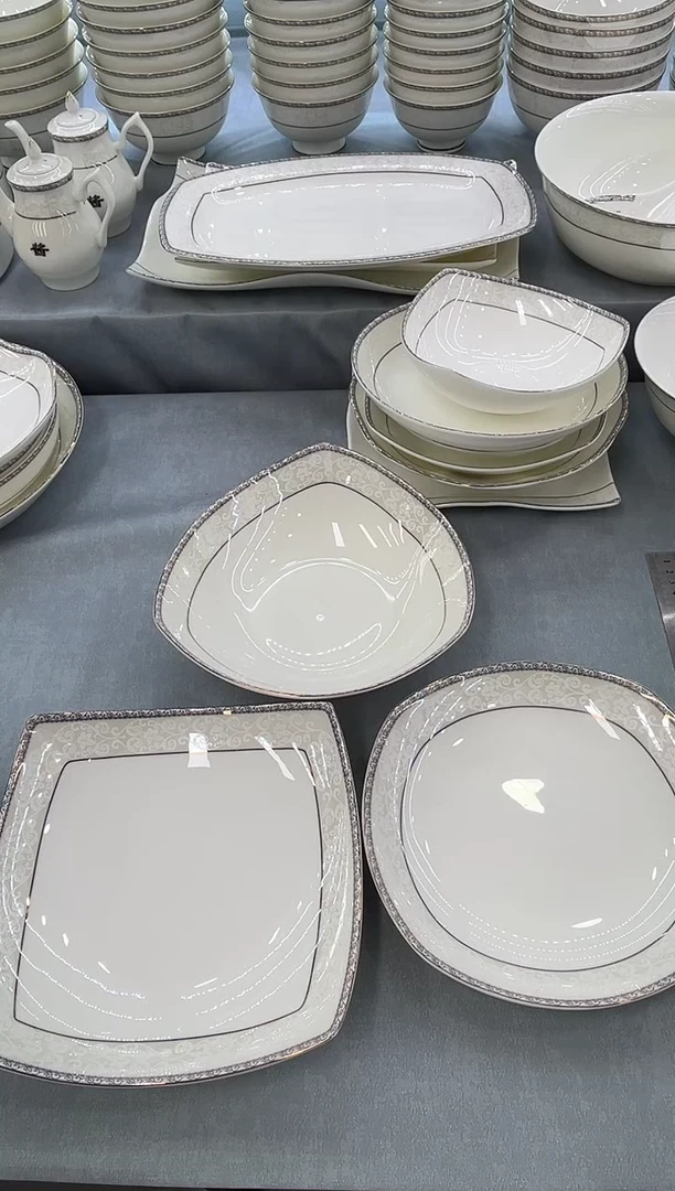骨瓷玲珑8三角8贵龙8方各两个