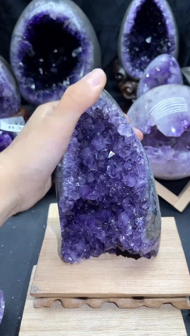 1未镶嵌紫晶886号摆件