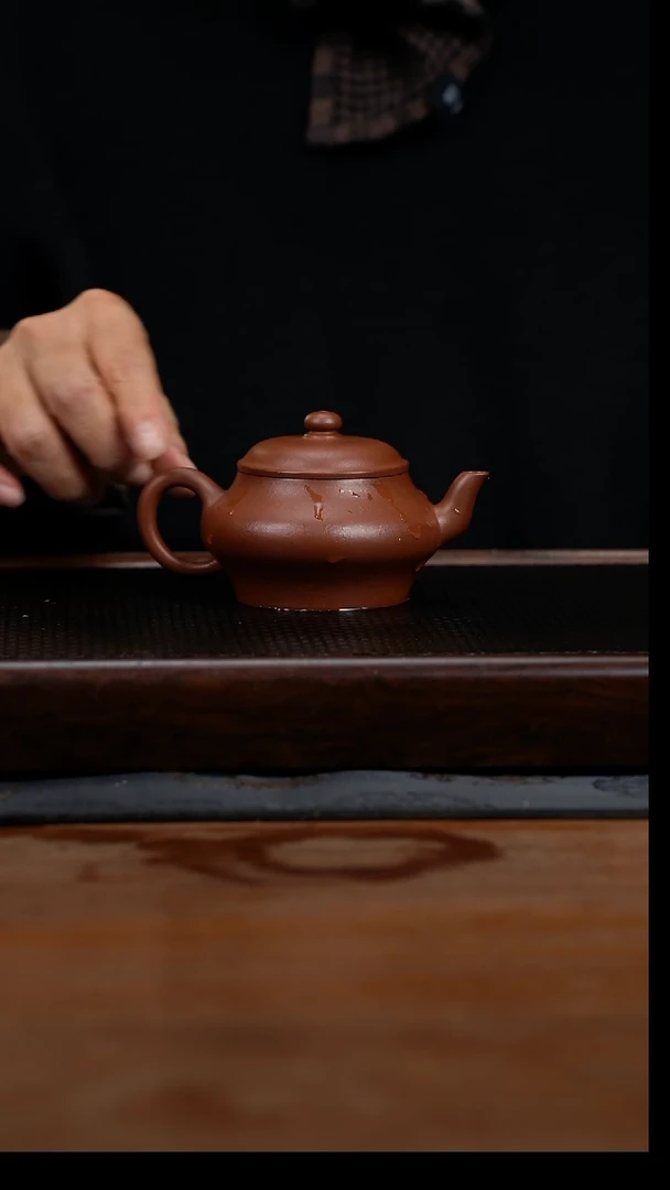 茶壶紫砂160cc黄龙山原矿清水泥扁灯5