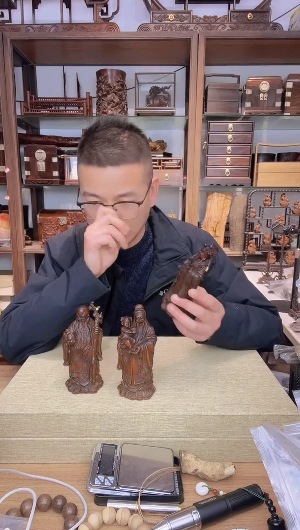【闪购商品】乌木类书架976黄杨做旧福禄寿摆件3个  瑕疵