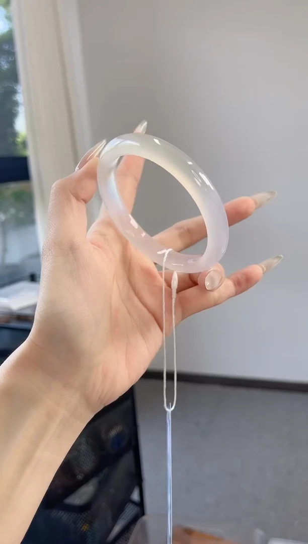 玛瑙/玉髓手镯未镶嵌62圈