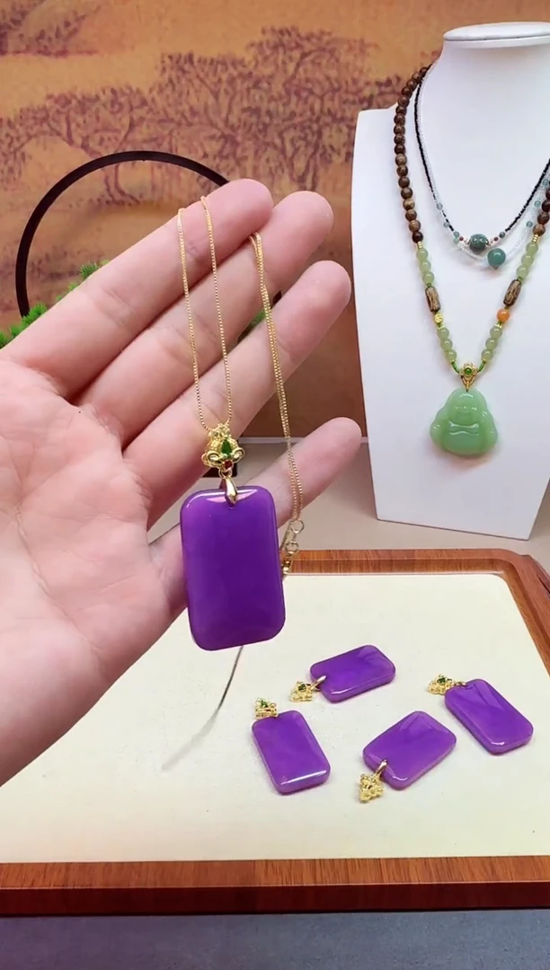 14K金镶嵌苏纪石（舒俱来）吊坠(赠链)D28