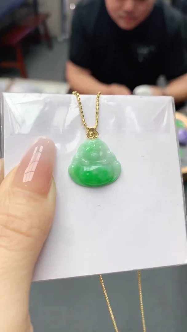 【闪购商品】翡翠颈饰18K金镶嵌赠礼盒证书