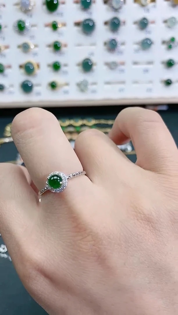 翡翠戒指银S925镶嵌天然翡翠