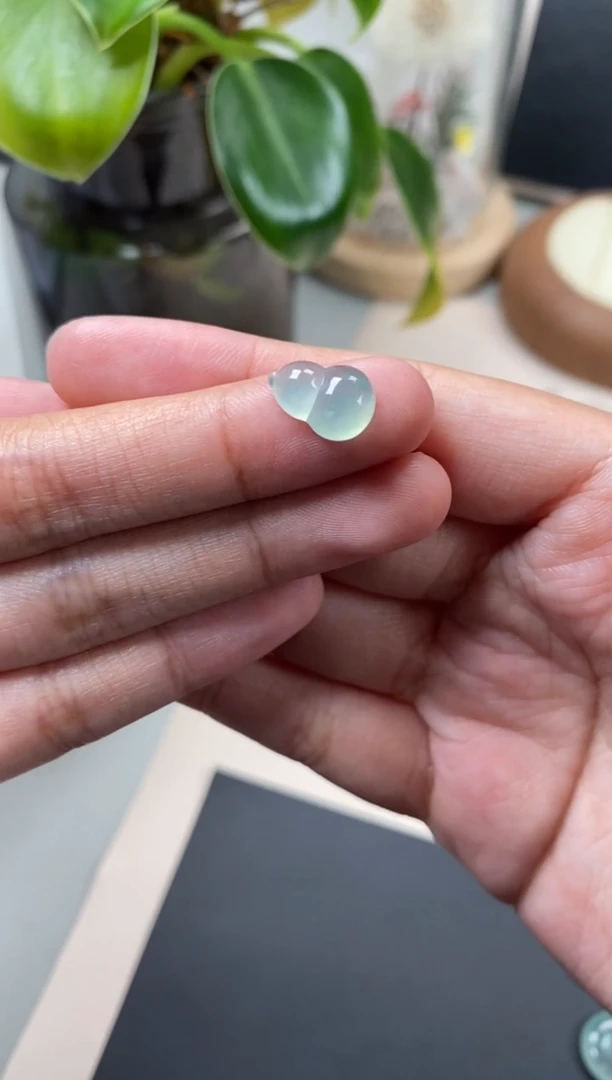 【闪购商品】翡翠颈饰未镶嵌翡翠冰种裸石