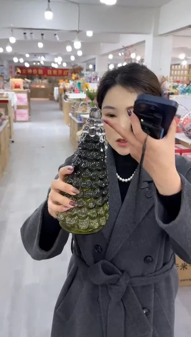 【闪购商品】泰疆花器J-18晚