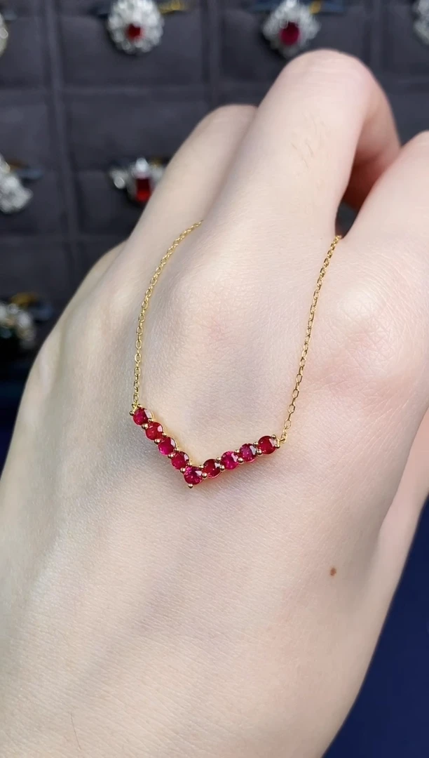 18K金镶嵌项链红宝石001