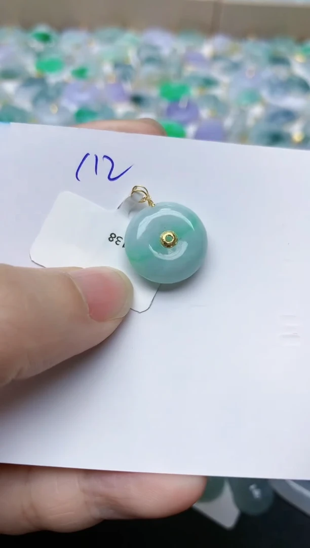 【闪购商品】翡翠颈饰18K金镶嵌天然翡翠A货