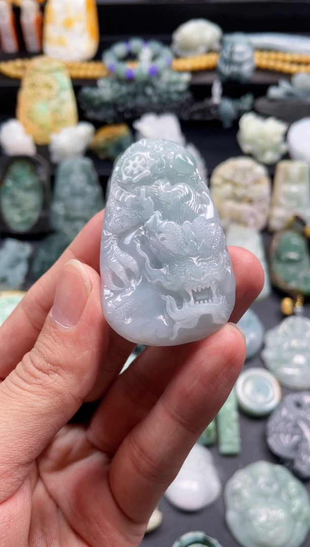 颈饰未镶嵌翡翠失**命天然翡翠a货