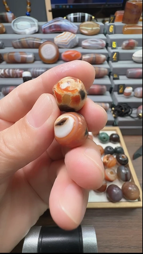 未镶嵌颈饰玛瑙/玉髓不*玛瑙17