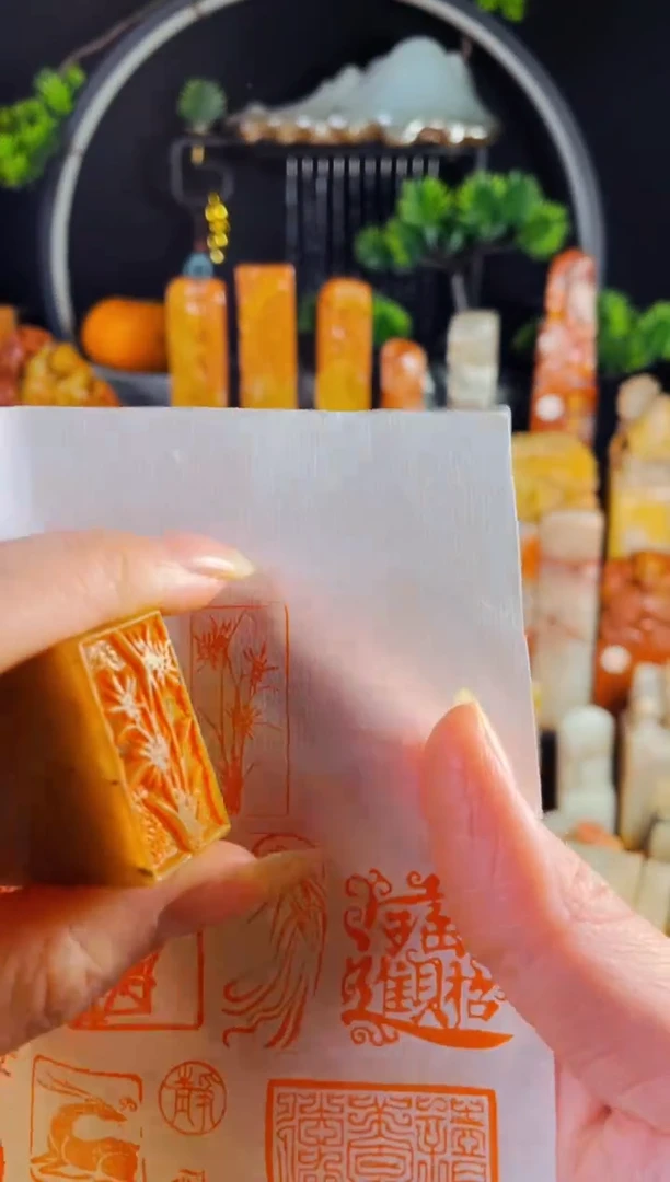 浙江红石印石手工篆刻《兰花》1.5*3红石