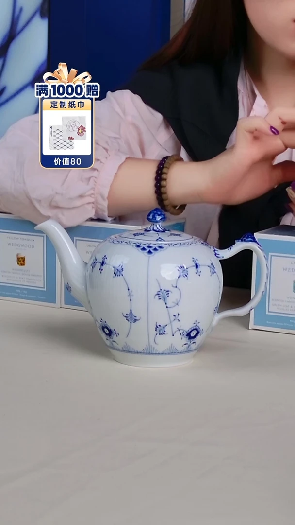 幸**林每天早上六点（半蕾丝 700）