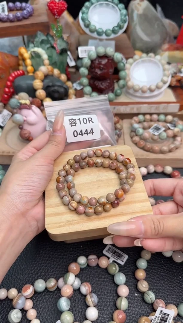 【闪购商品】石英质玉手链未镶嵌10R0444