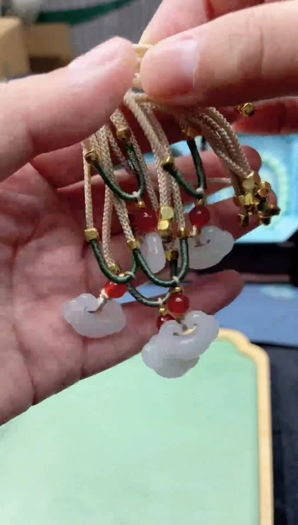 吊坠(不含链)未镶嵌和田玉和田玉白玉平安锁