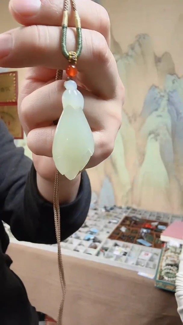 【闪购商品】和田玉颈饰未镶嵌.