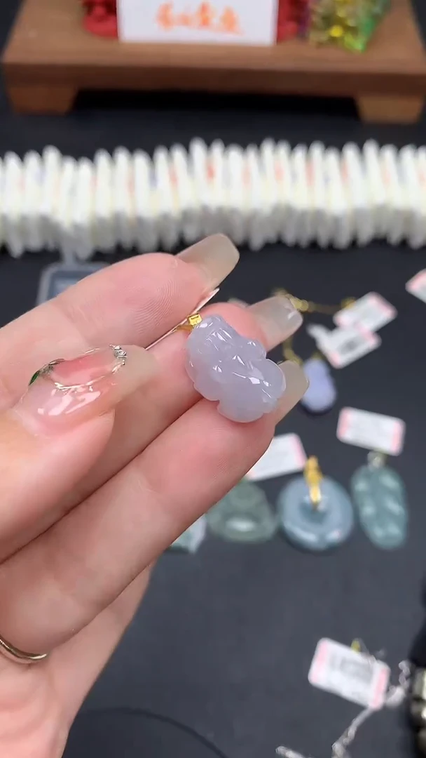 【闪购商品】翡翠吊坠(不含链)18K金镶嵌MS154730