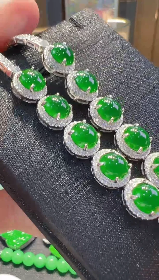 【闪购商品】翡翠手链银S925镶嵌多样性发货一件