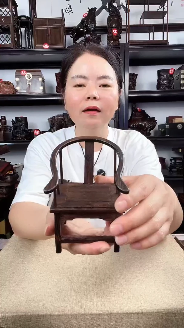 木鸡翅木圈椅老李红木工艺品