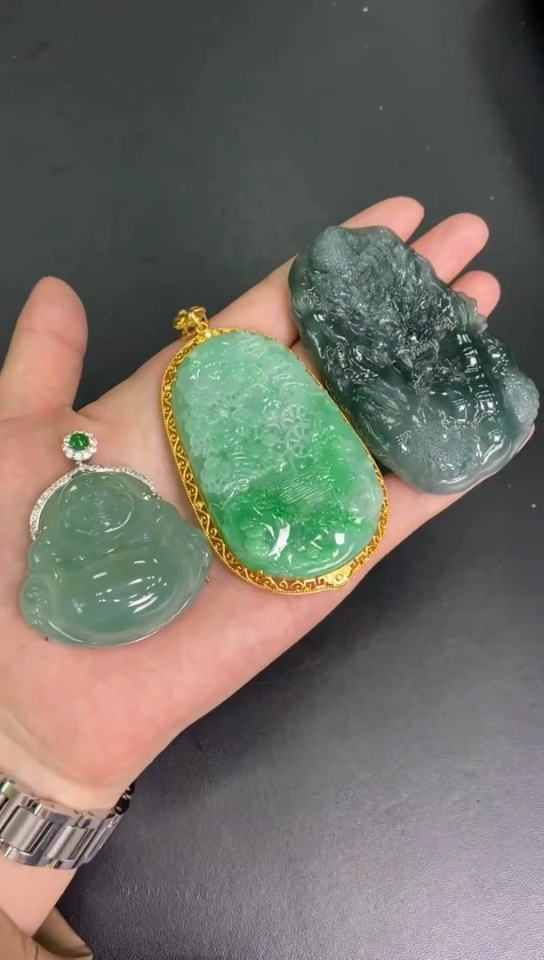 18K金镶嵌挂件翡翠天然缅甸翡翠A货多样性发一件