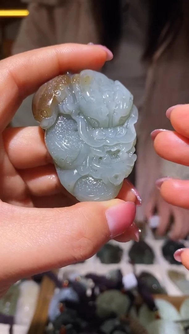 未镶嵌和田玉把件1