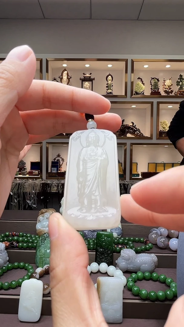 【闪购商品】和田玉颈饰未镶嵌苏