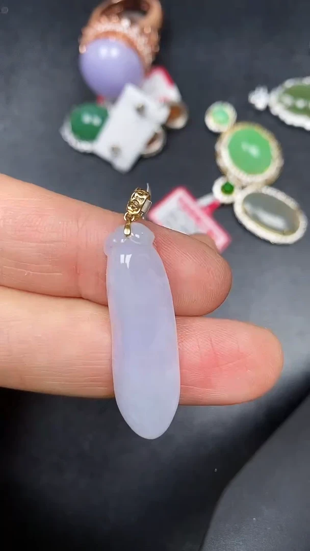 18K金镶嵌戒指翡翠3990