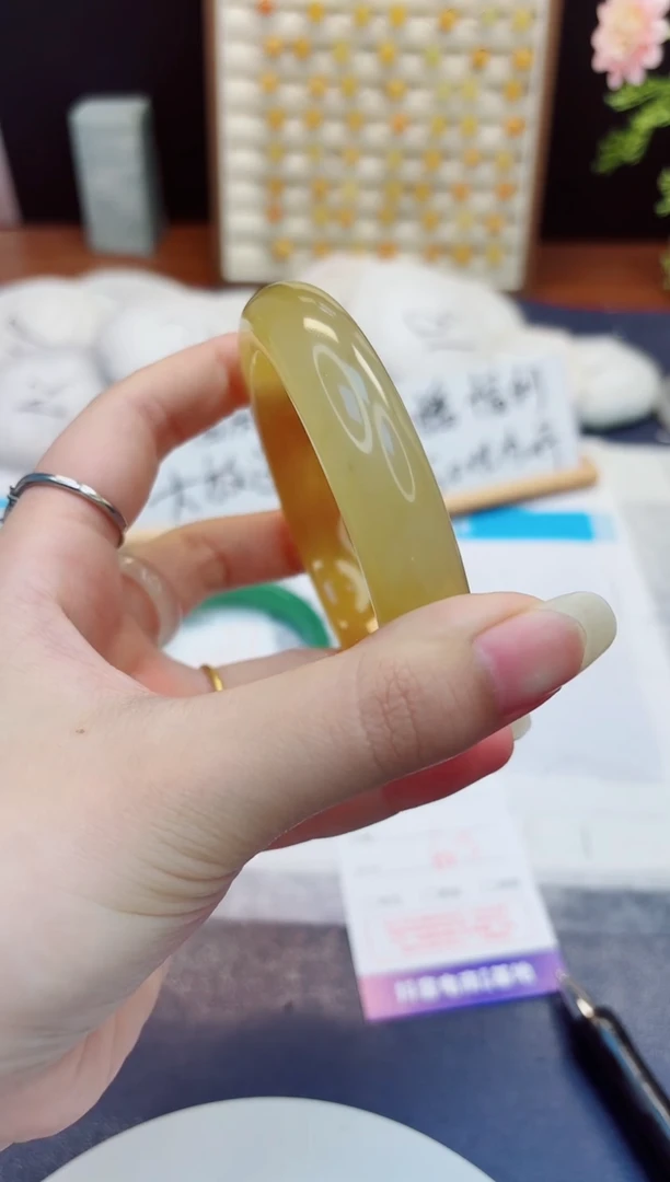 未镶嵌手镯石英质玉83-财气镯-圈口62