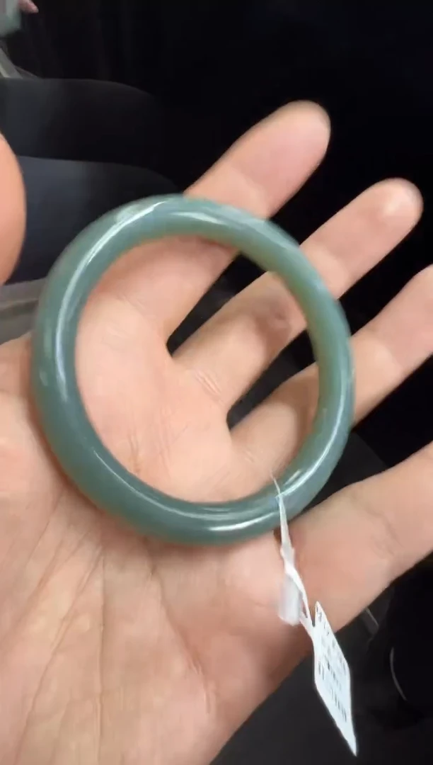 未镶嵌手镯和田玉✨?且末蓝54+手镯