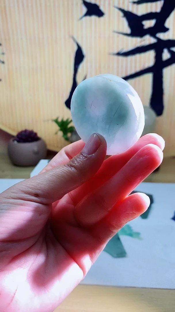 翡翠未镶嵌颈饰翡翠014