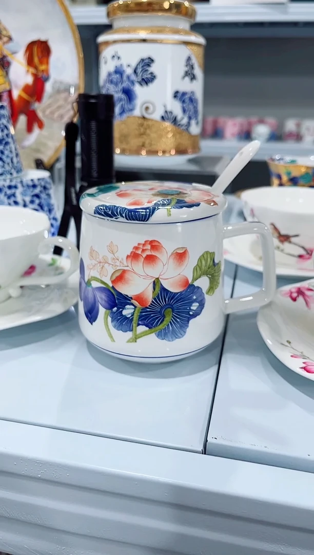 瓷片日用陶瓷（简装）杯子一个